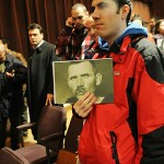 Protest-anti-homo-la-Muzeul-Taranului-Roman-Studio-Horia-Bernea-Ziaristi-Online-2-20_02_13