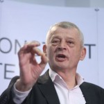 oprescu_fugasin_teapa